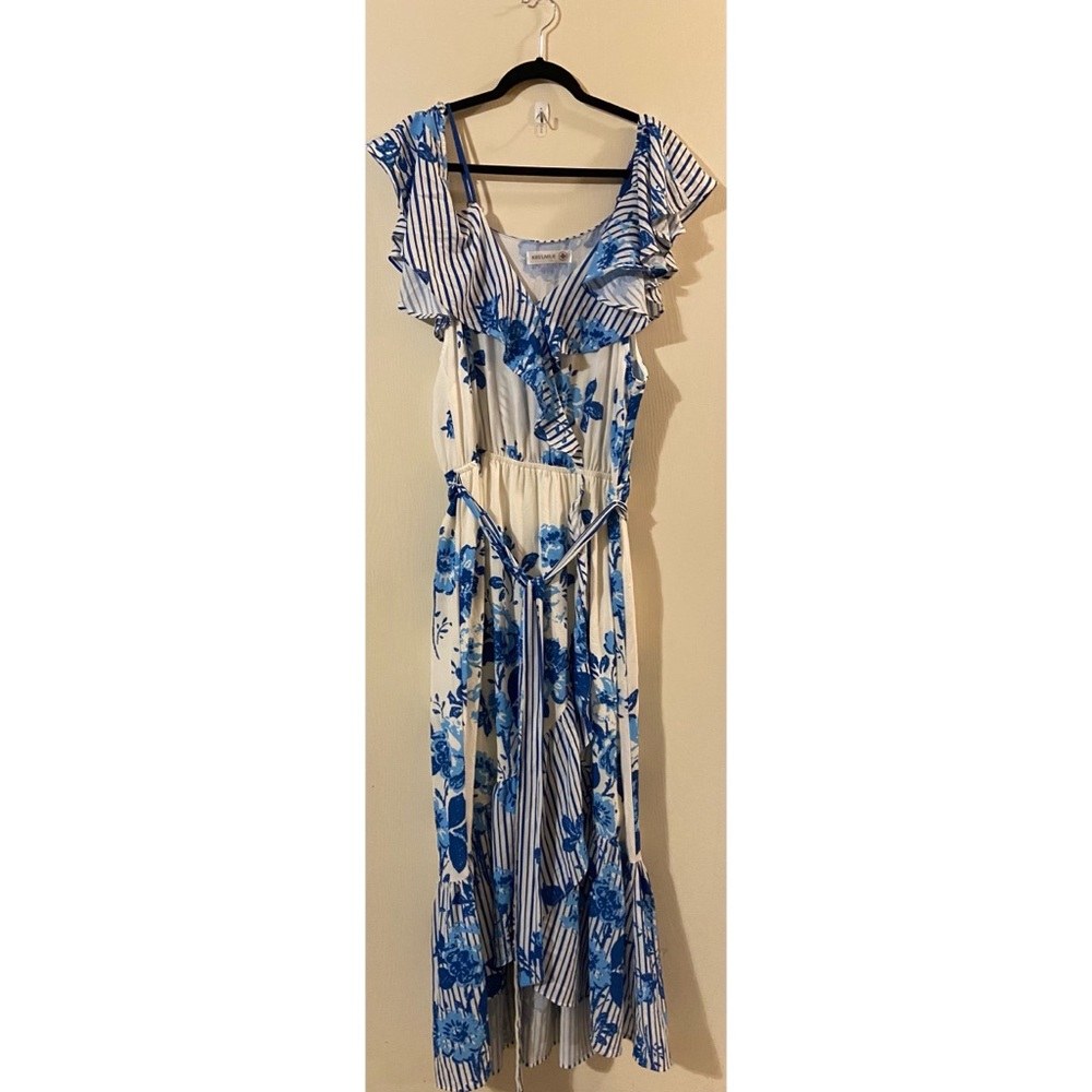 Kiki LaRue Andie Blue Floral Cold Shoulder Dress